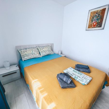 Apartament Zarnesti „Saturn” Esterno foto